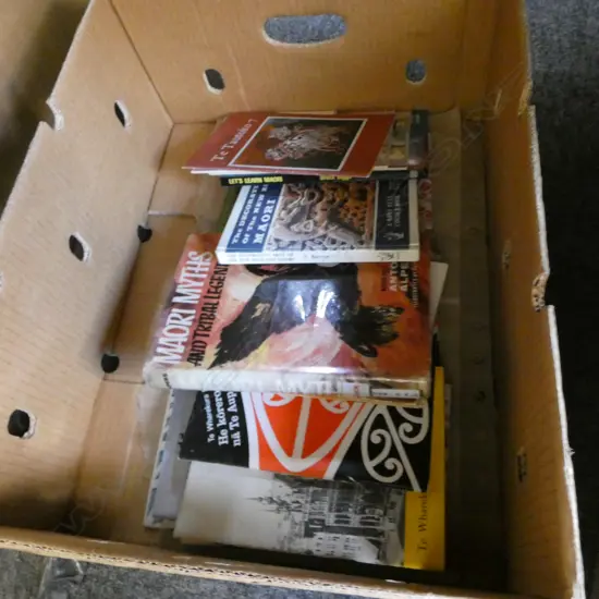 MAORI LANGUAGE ETC INCL. BIG RUN OF 'TE WHARE KURA'