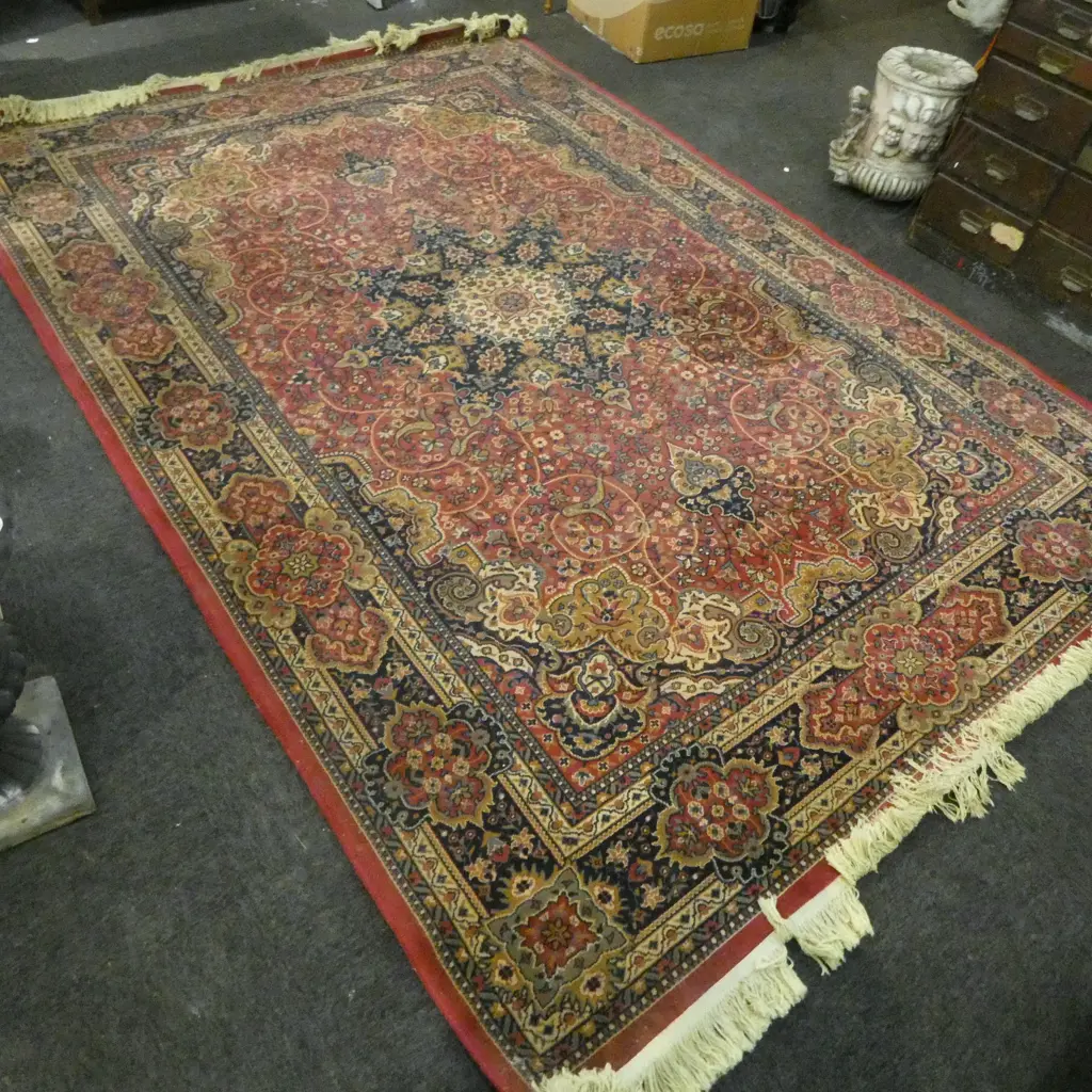 EGYPTIAN MACHINED RUG 2000x2850mm Image 1++