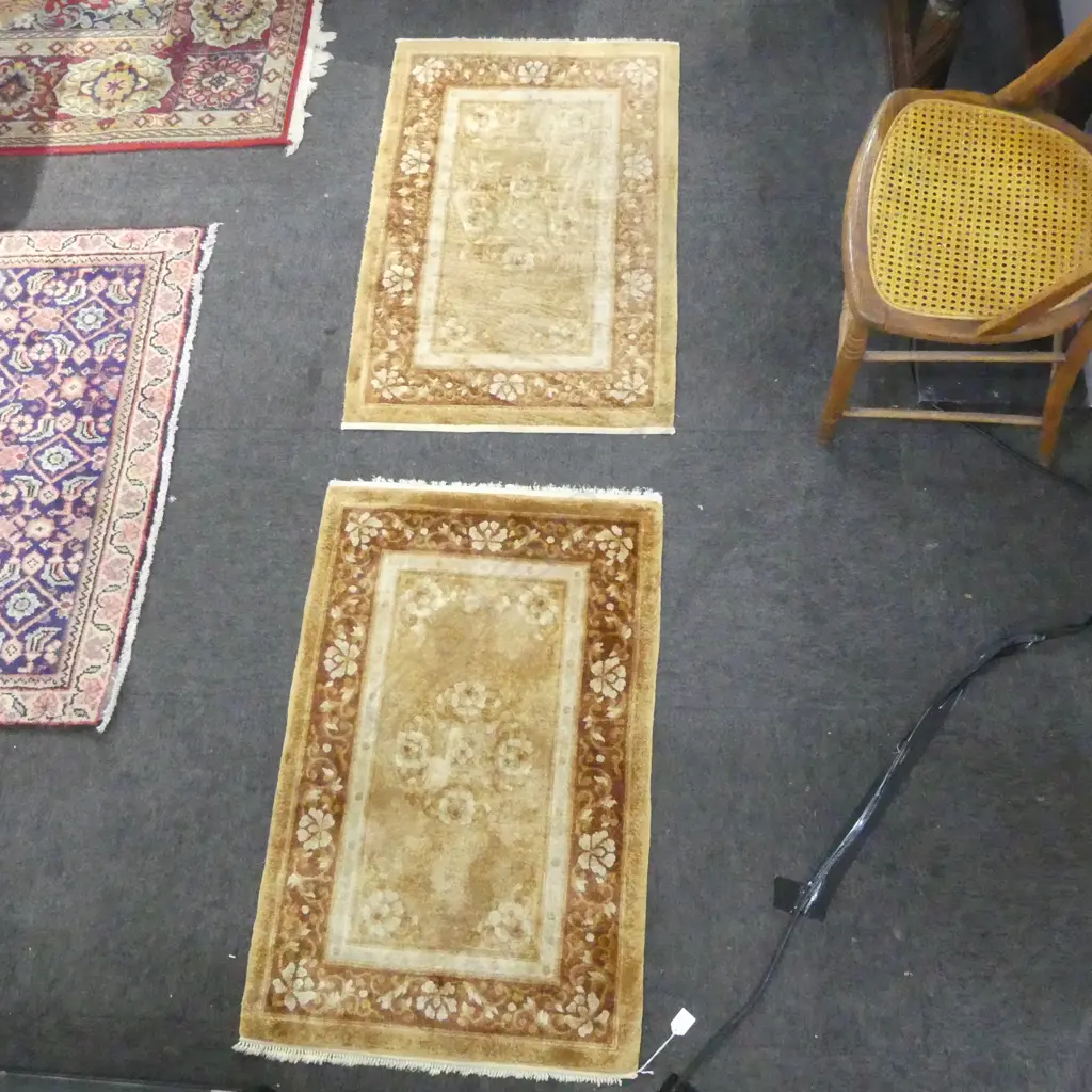 PR HAND KNOTTED WOOL & SILK RUGS Image 1++