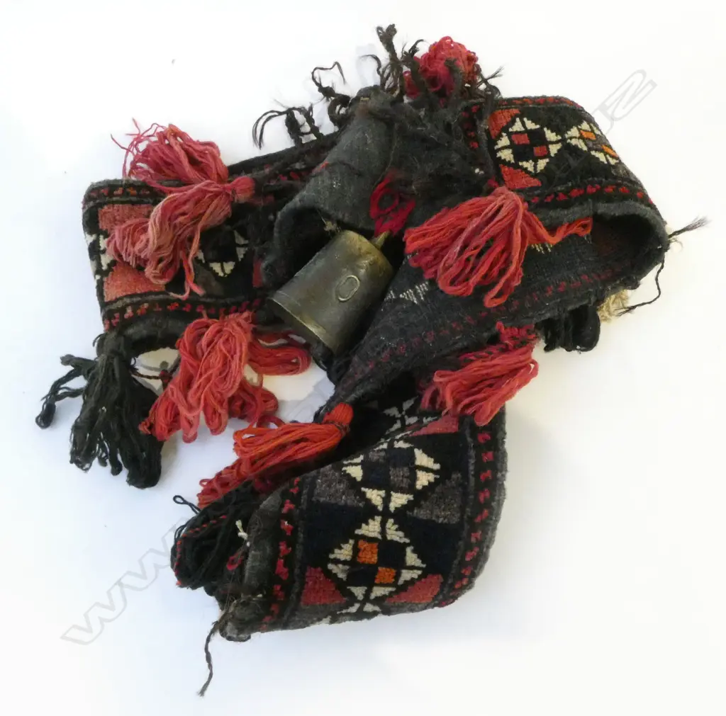 HAND KNOTTED TENT HANGING w. BELLS Image 1++