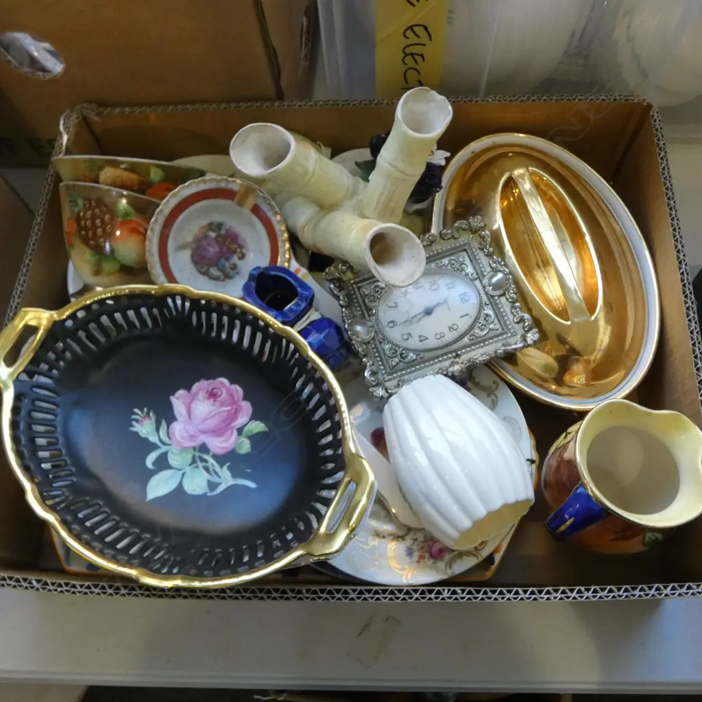 TUNSTALL JUG H110MM FLORAL DISHES ETC Image 1++