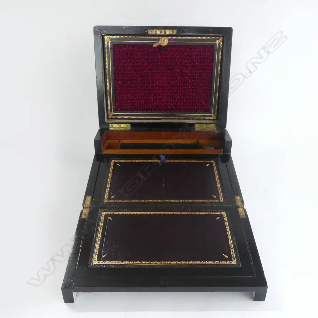 ANTIQUE WRITING COMPENDIUM, 300 x 220 x160mm Image 1++