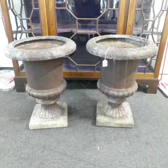 PR FIBERGLASS PLANTER URNS H.540mm