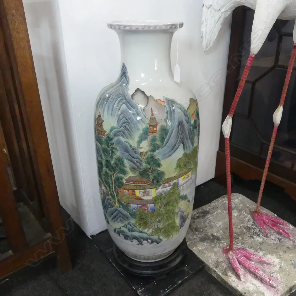 ORIENTAL FLOOR VASE ON STAND H.650mm Image 1++