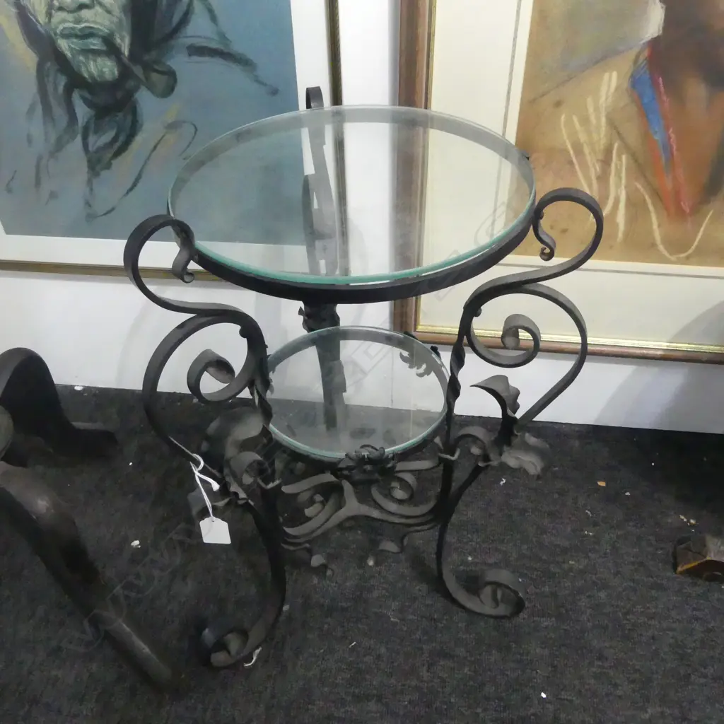 WROUGHT IRON SIDE TABLE H.525mm Image 1++