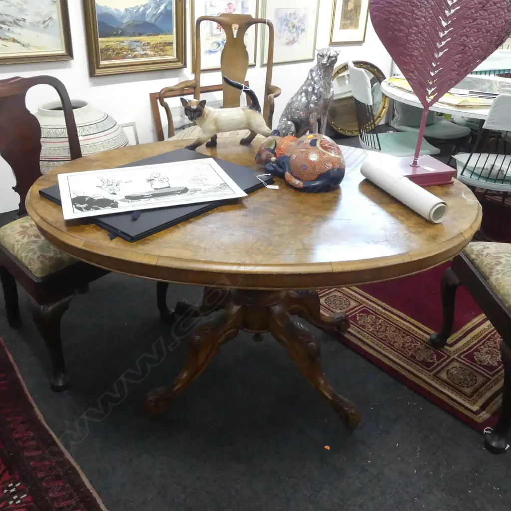 VICTORIAN INLAID PEDESTAL LOO TABLE Image 1++