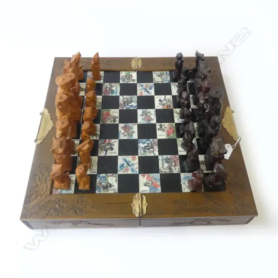 ORIENTAL CHESS SET 460x460mm, FOLDING CASE