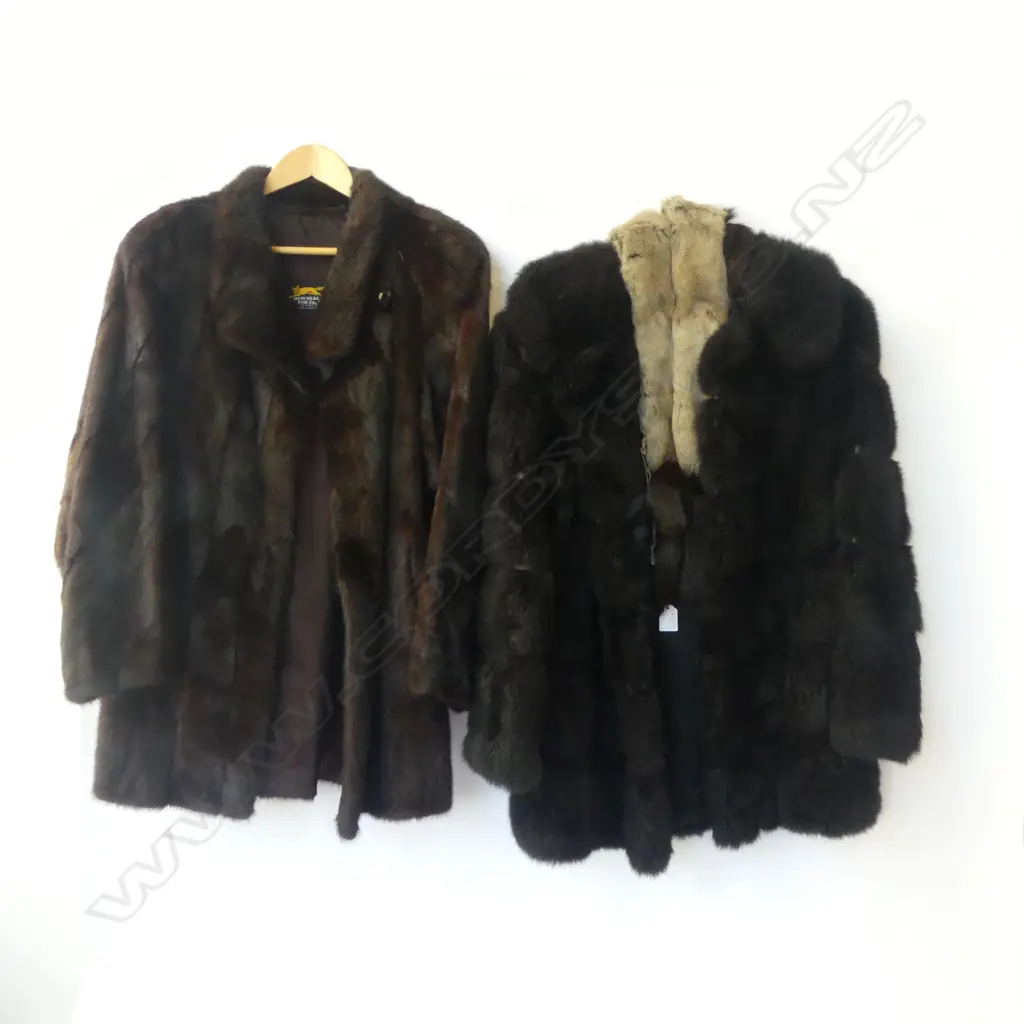 2 FUR JACKETS;  MINK & POSSUM FUR + FUR STOLE Image 1++