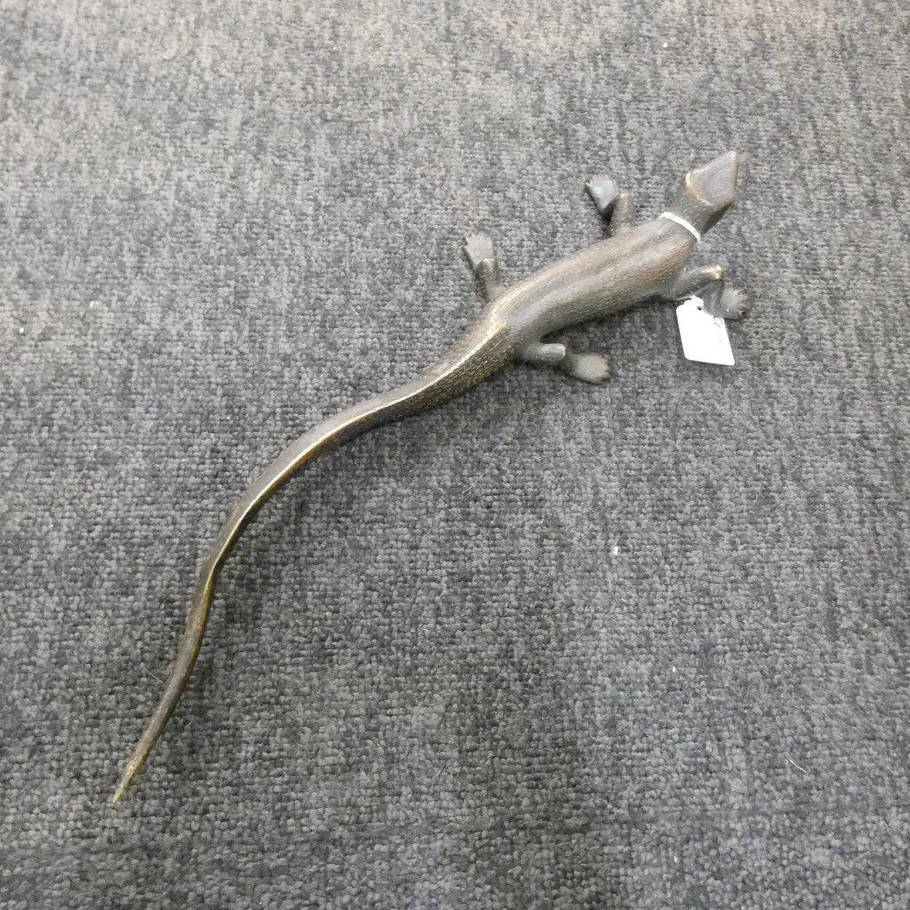 BRONZE ART SCULPTURE LIZARD finely detailed L.365mm Image 1++