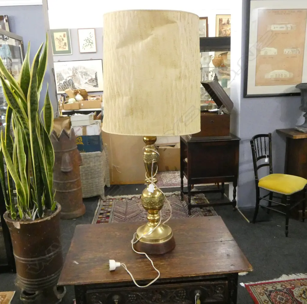 RETRO BRASS TABLE LAMP H.970mm Image 1++