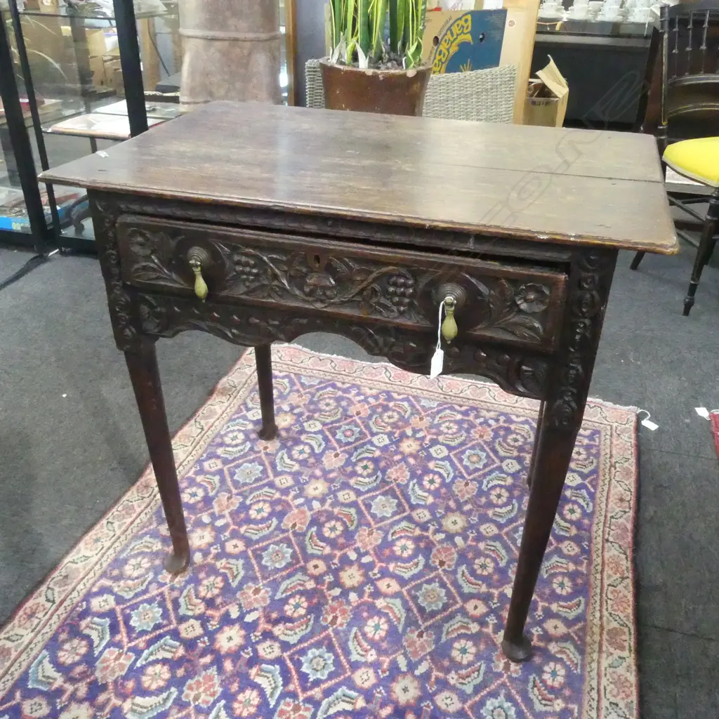 GEORGIAN OAK LOWBOY 750x490x705mm Image 1++