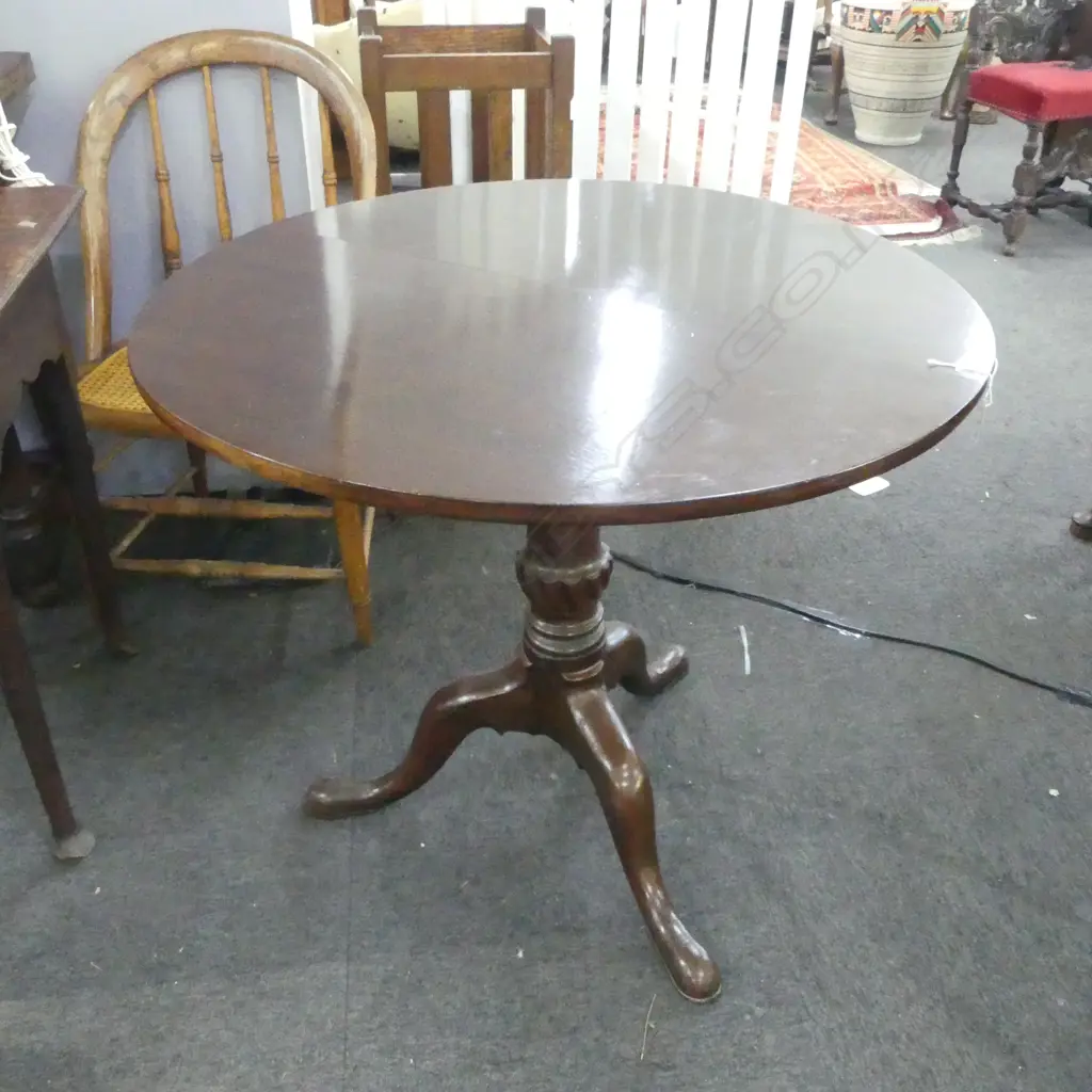 ANTIQUE MAHOGANY WINE TABLE Dia.1010 H.700mm (SOME SMALL MARKS) Image 1++