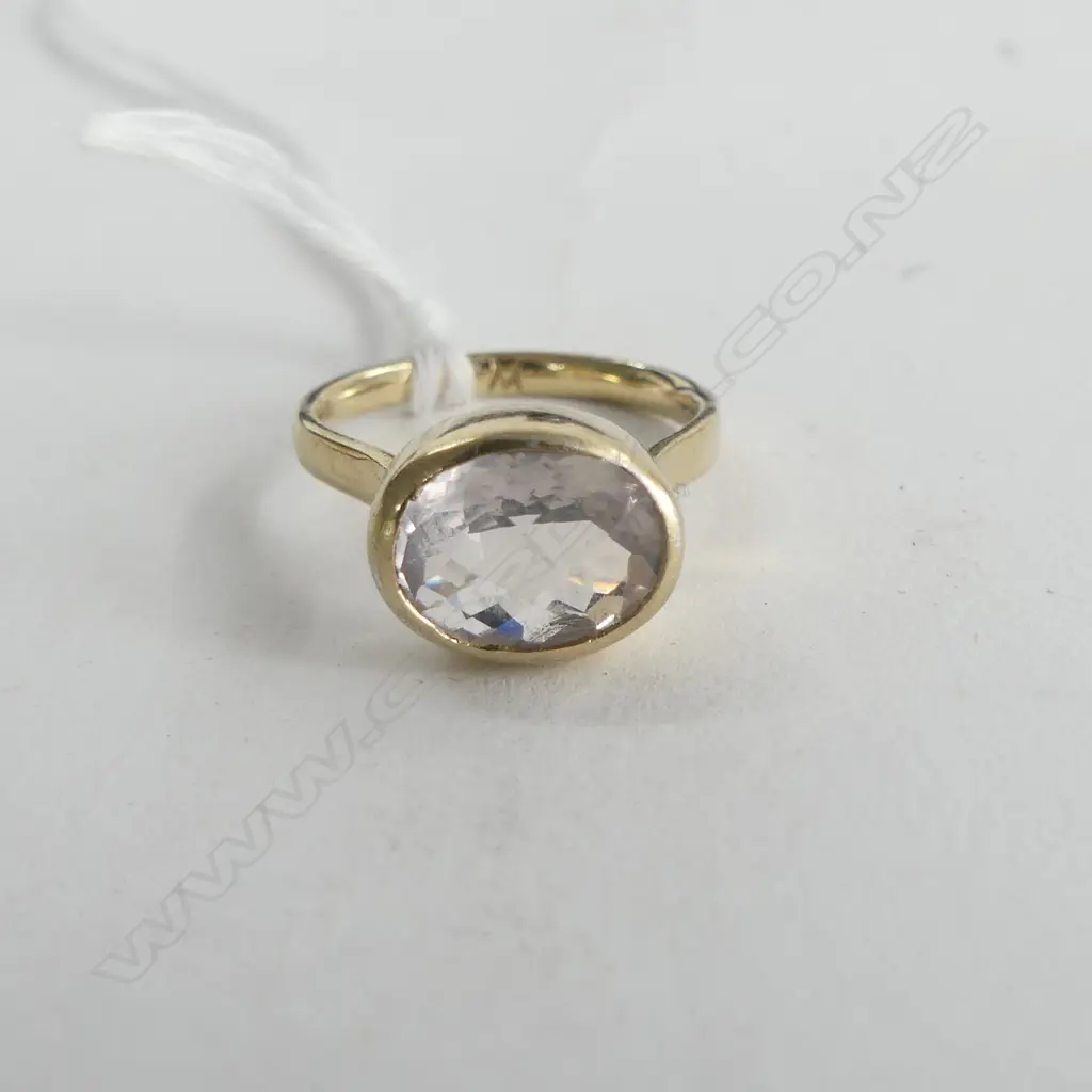 SILVER GILT PALE QUARTZ STONE RING, 3.0grms SIZE L INCLUSIONS Image 1++