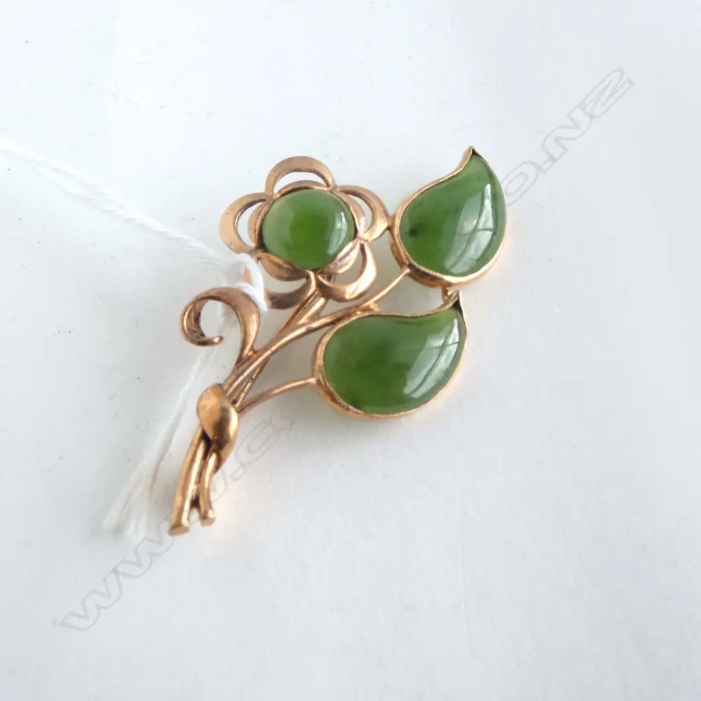 9ct ROSE GOLD & POUNAMU LEAF & FLOWER DESIGN BROOCH 6.1gms Image 1++