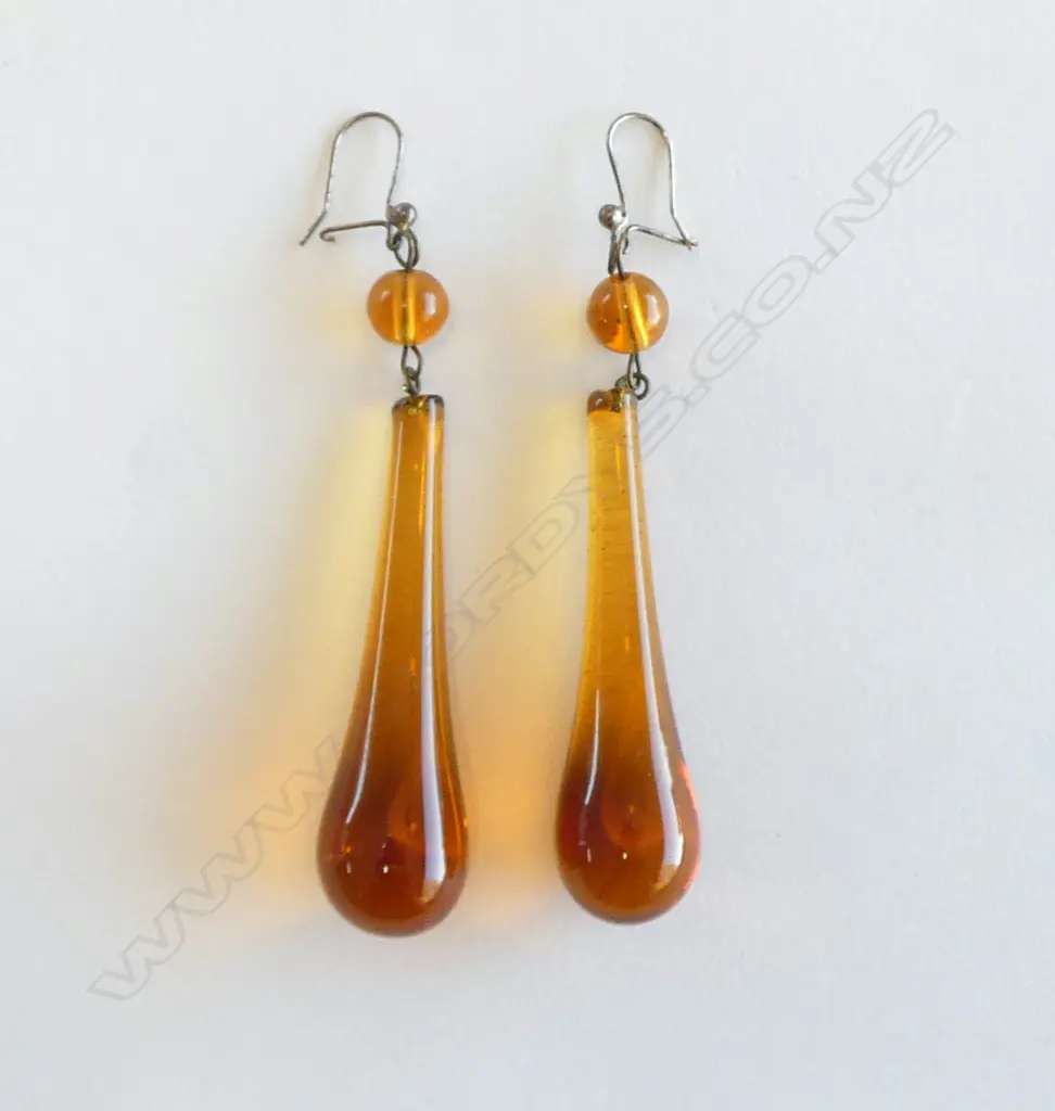 PR OLD AMBER GLASS DROP EARRINGS Image 1++