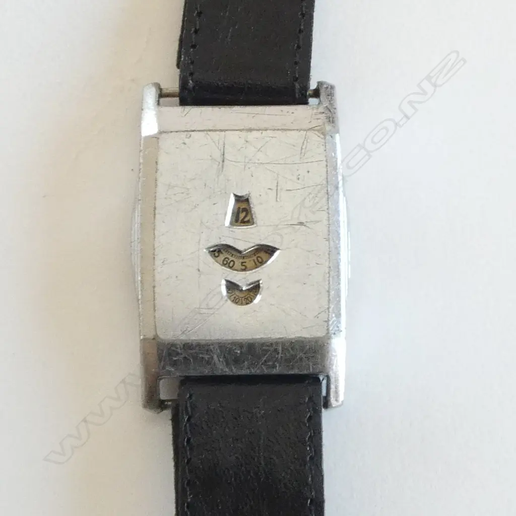 GENT'S DECO 'DIGITAL' WRISTWATCH, SWISS MOVEMENT, winder detatched accompanying, engraved verso 8.2.35 Image 1++