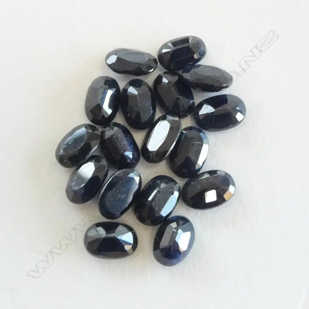 DEEP BLUE OVAL CUT SAPPHIRES 6 X 4mm, 10ct Image 1++