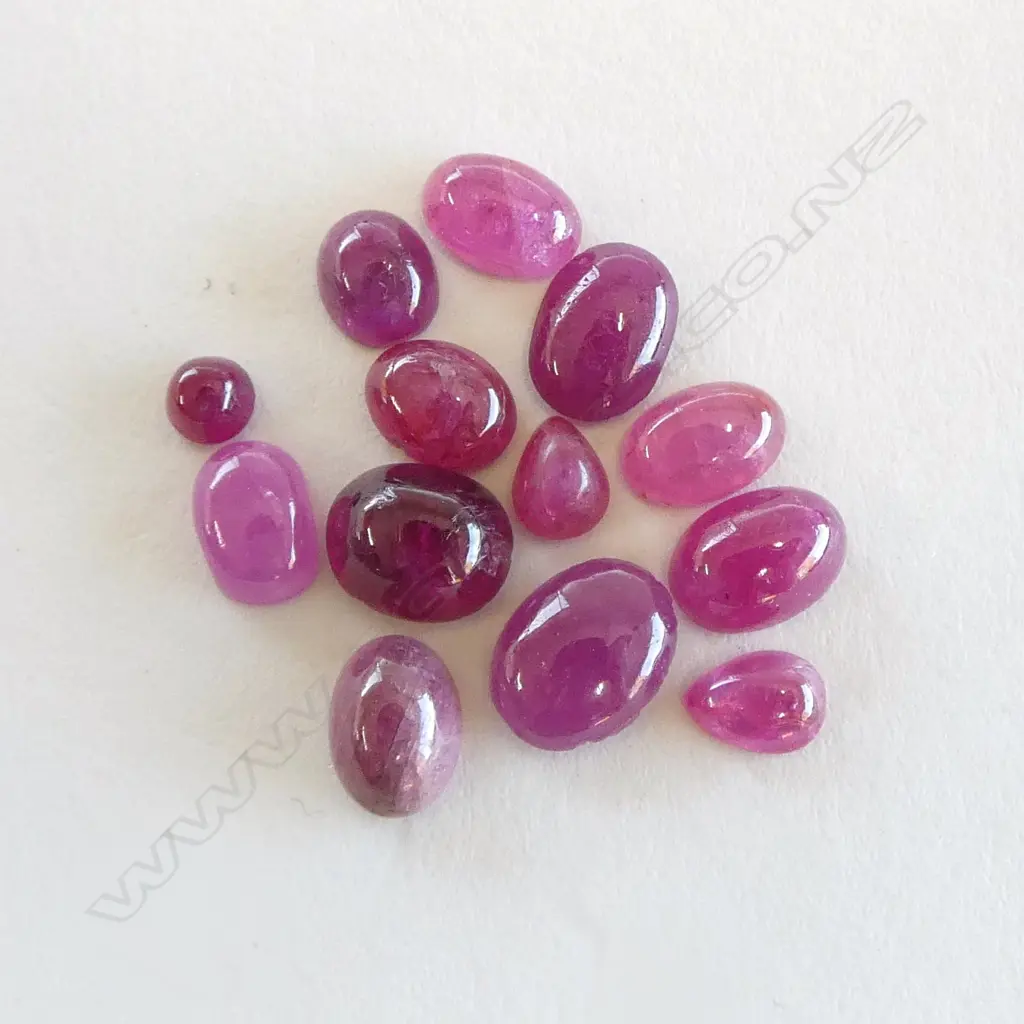 RUBY CABOCHONS, 10.5ct Image 1++
