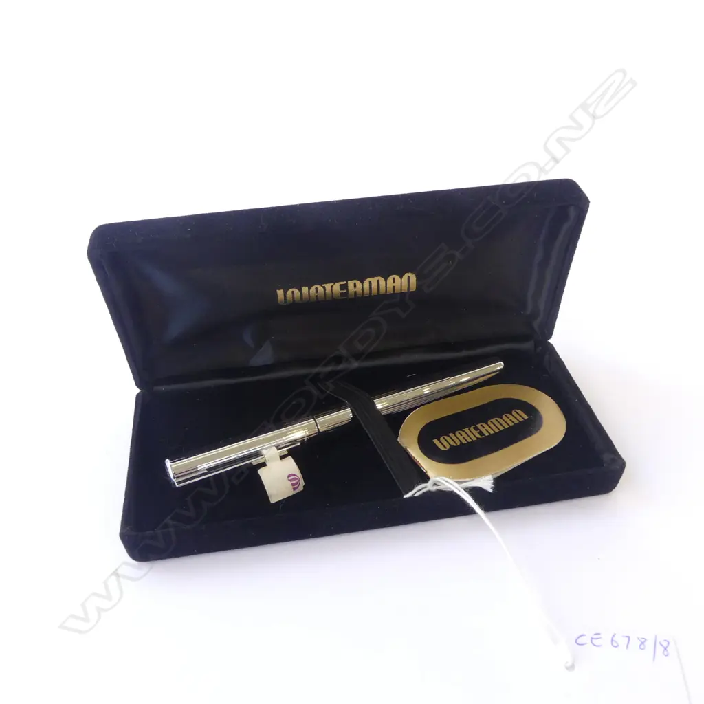 VINTAGE WATERMAN FRANCE FOUNTAIN PEN IN CASE W. LABEL UNUSED Image 1++