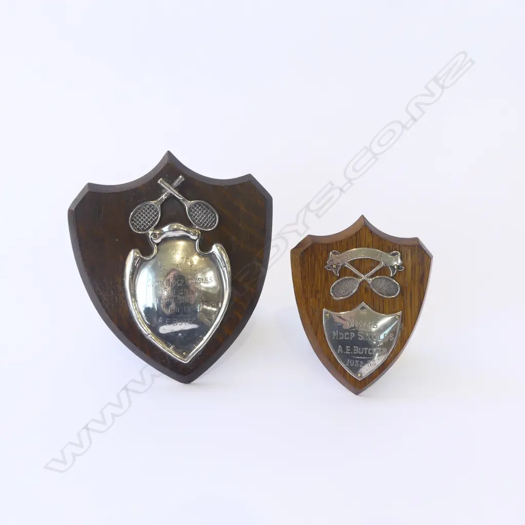 TWO STG SILVER & OAK TENNIS SHIELD TROPHIES ON STANDS BIRM’ 1929 ETC, H.110MM-150MM Image 1++