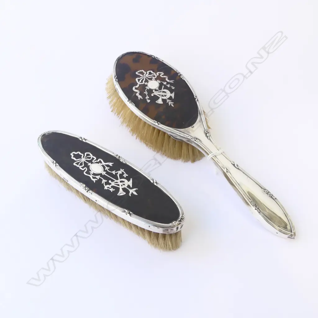 PAIR STG SILVER & TORTOISESHELL HAIR & CLOTHES BRUSHES LONDON 1911, L.160MM-260MM Image 1++