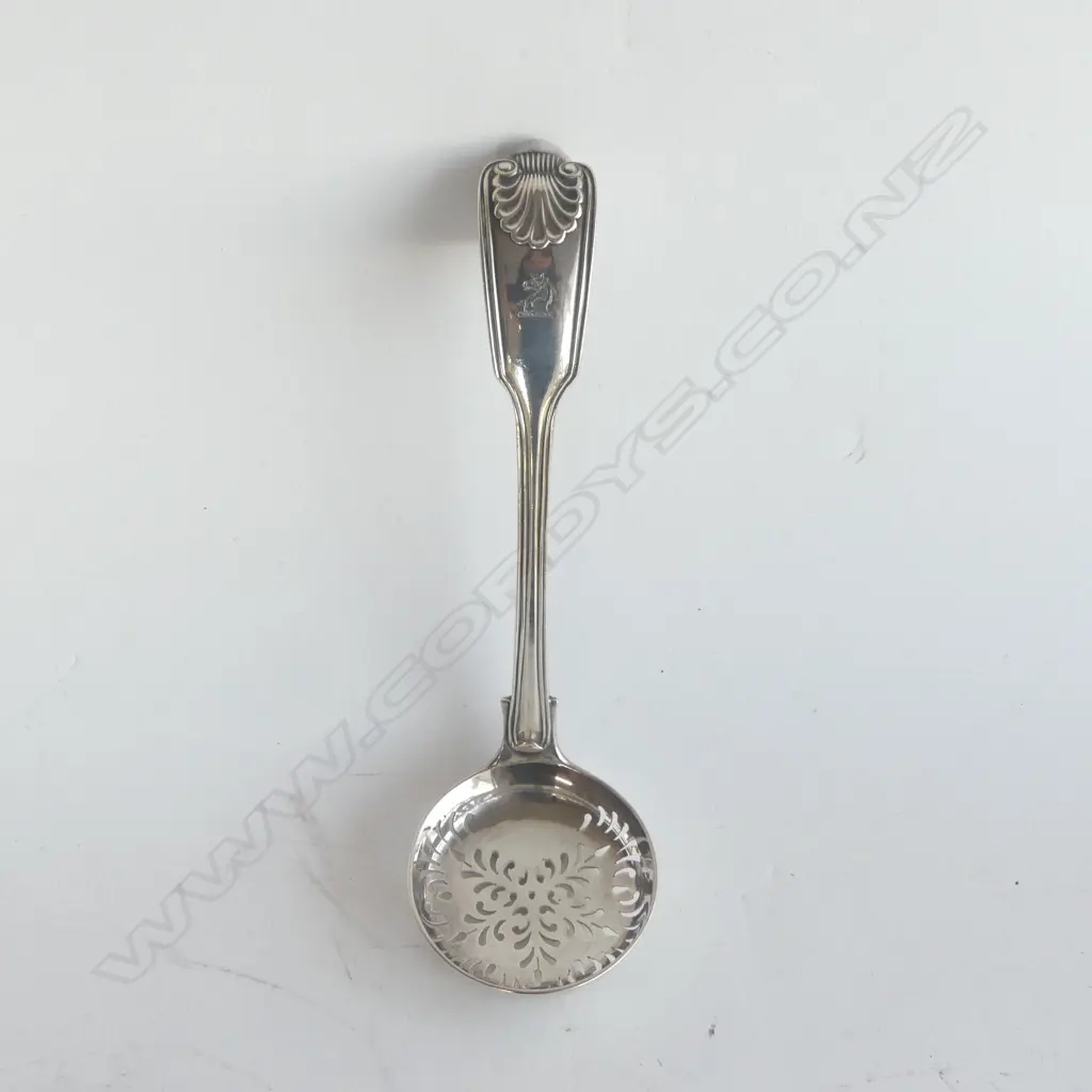 CRESTED SILVER CADDY SPOON, LONDON 1828-29, 63gm, L.160mm Image 1++