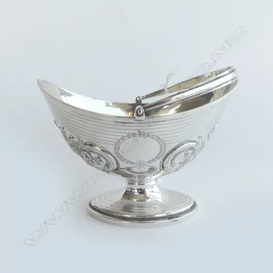 STG SILVER BON BON BASKET, LONDON 1835 187grms