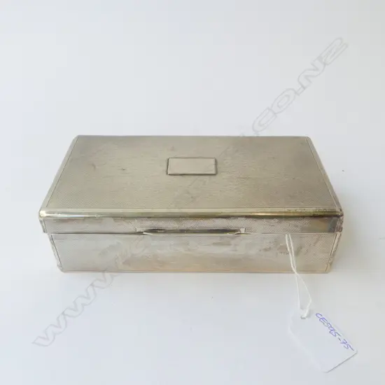 ENGRAVED STG SILVER WOOD LINED BOX, LONDON 1937 180x90x50mm