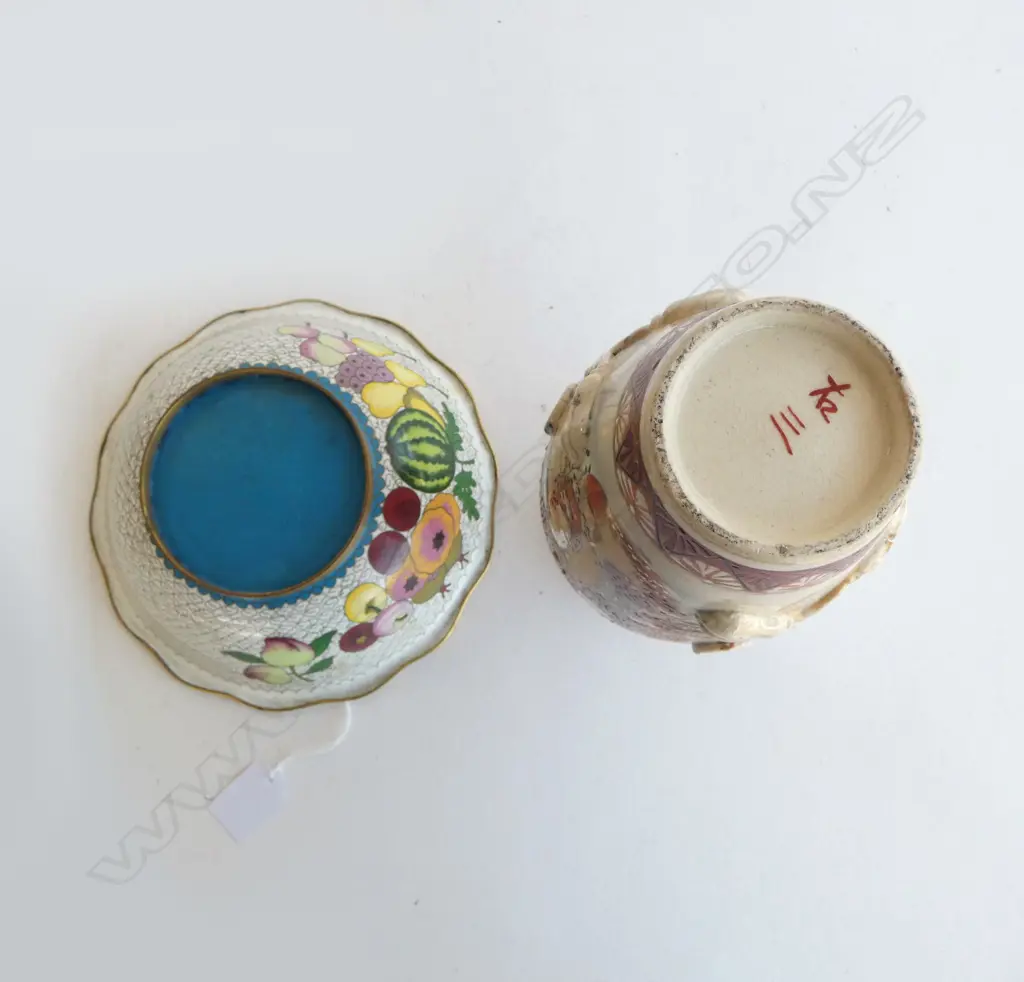 CLOISONE BOWL ON MISS MATCHED STAND DIA200MM & SATSUMA VASE H240MM Image 1++