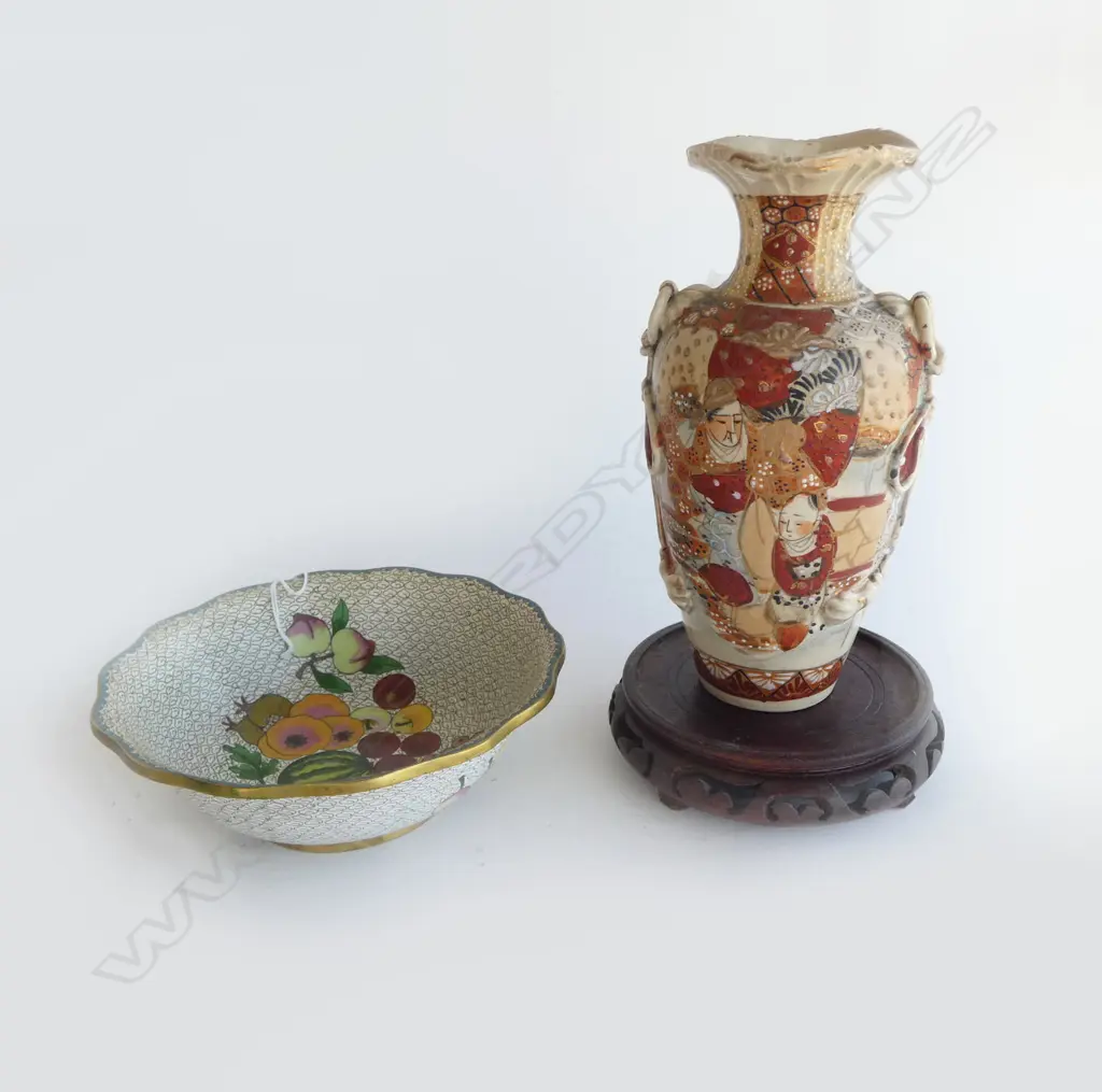 CLOISONE BOWL ON MISS MATCHED STAND DIA200MM & SATSUMA VASE H240MM Image 1++