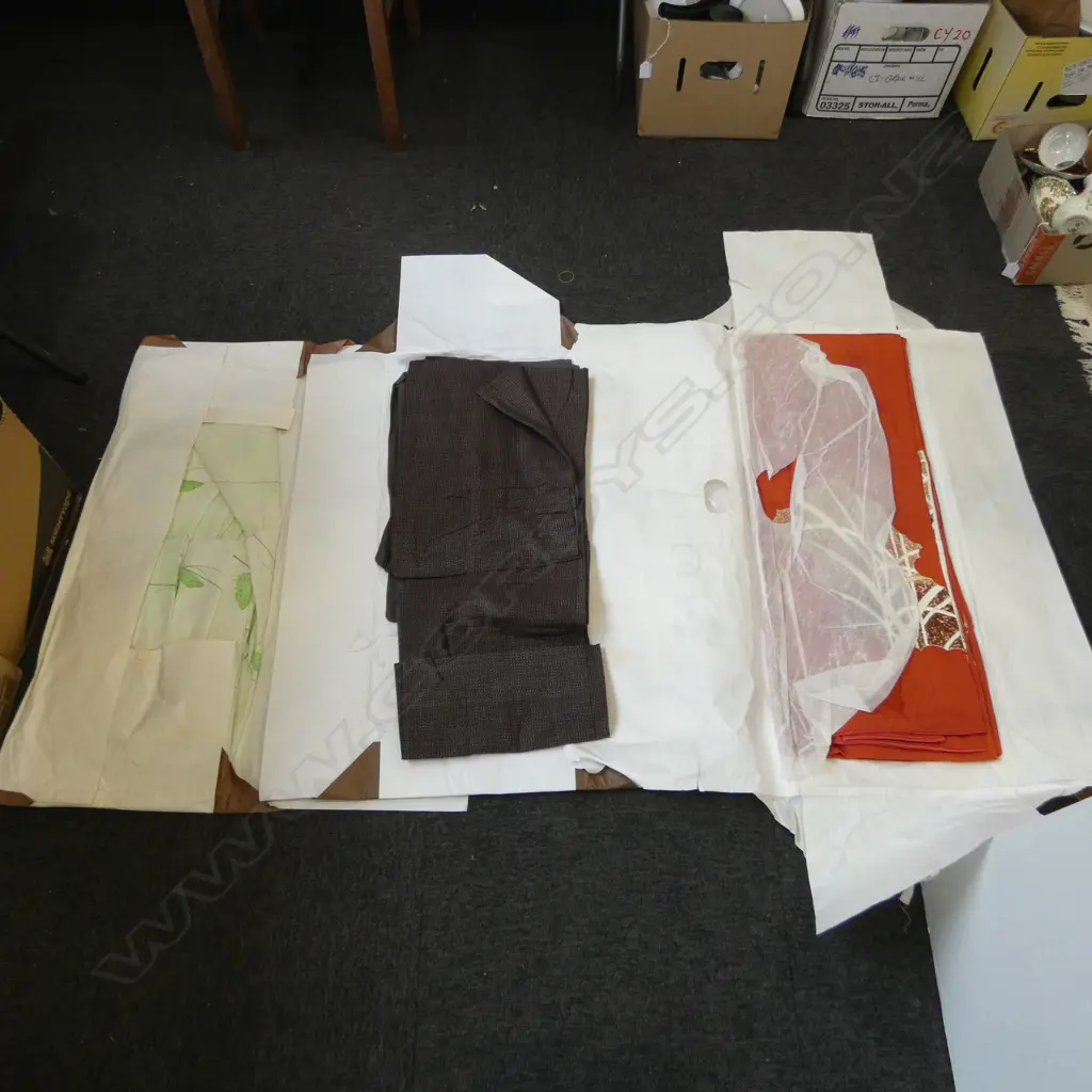 3 VINTAGE JAPANESE KIMONO IN ORIGINAL PACKAGING Image 1++