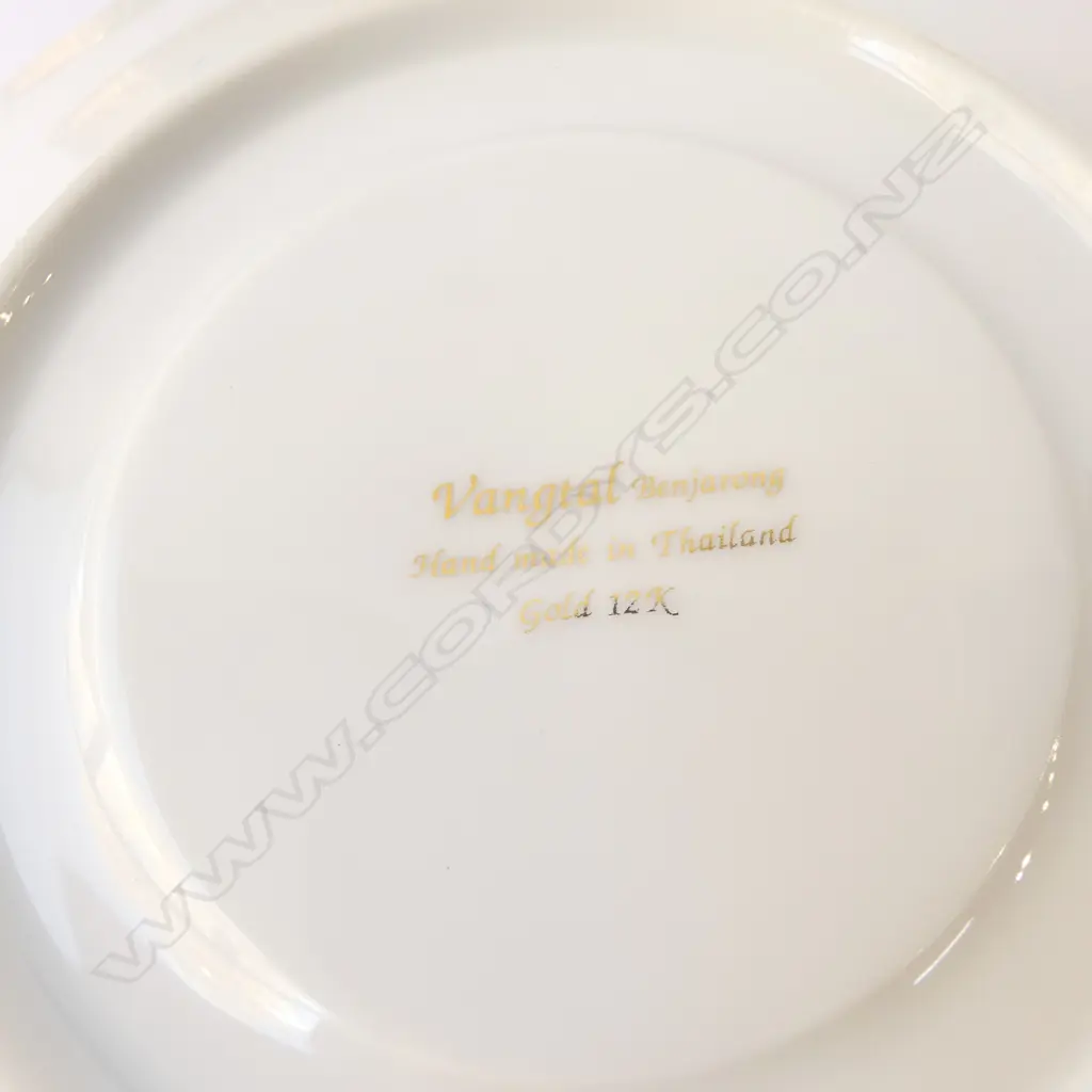 VANGTAL BENJARONG CUP & SAUCER, ROYAL DOULTON 'ROYAL GOLD' TRIO Image 1++