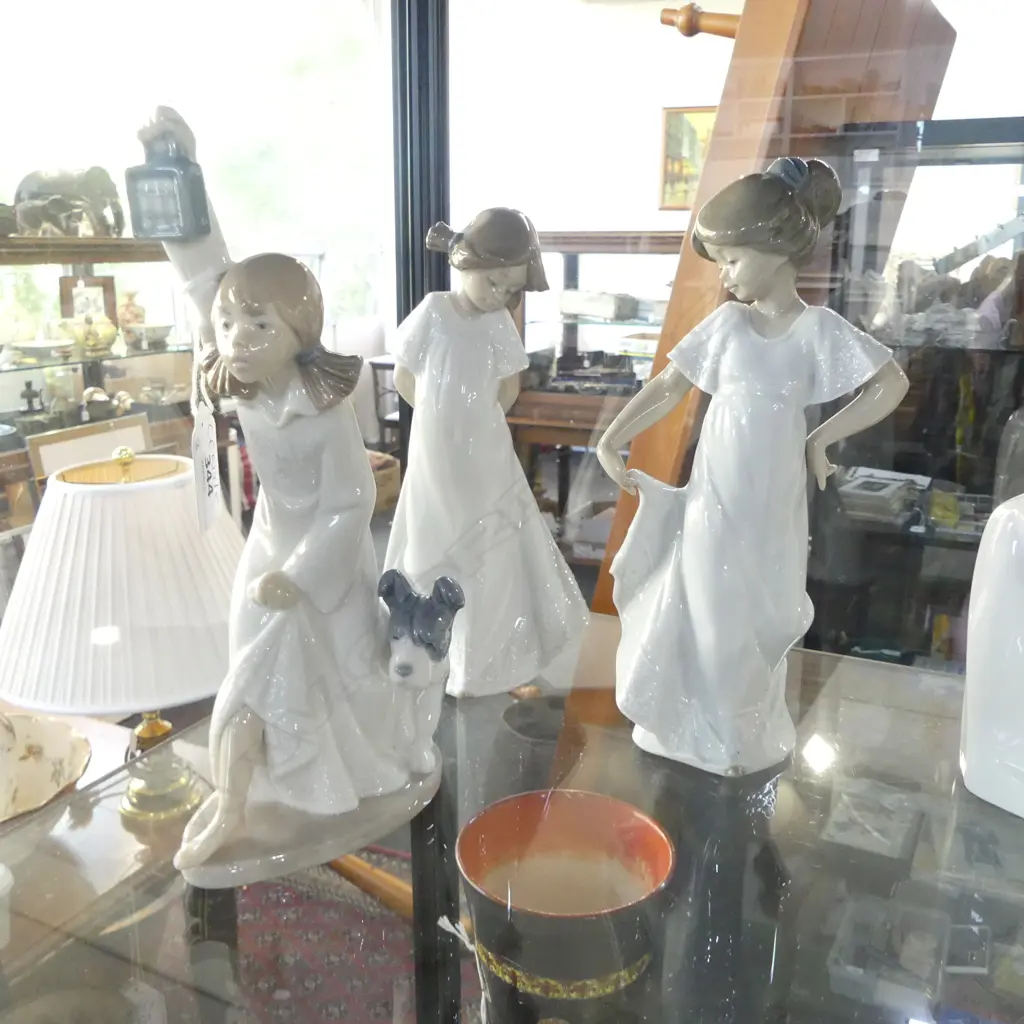 3 NAO FIGURINES H.215mm Image 1++