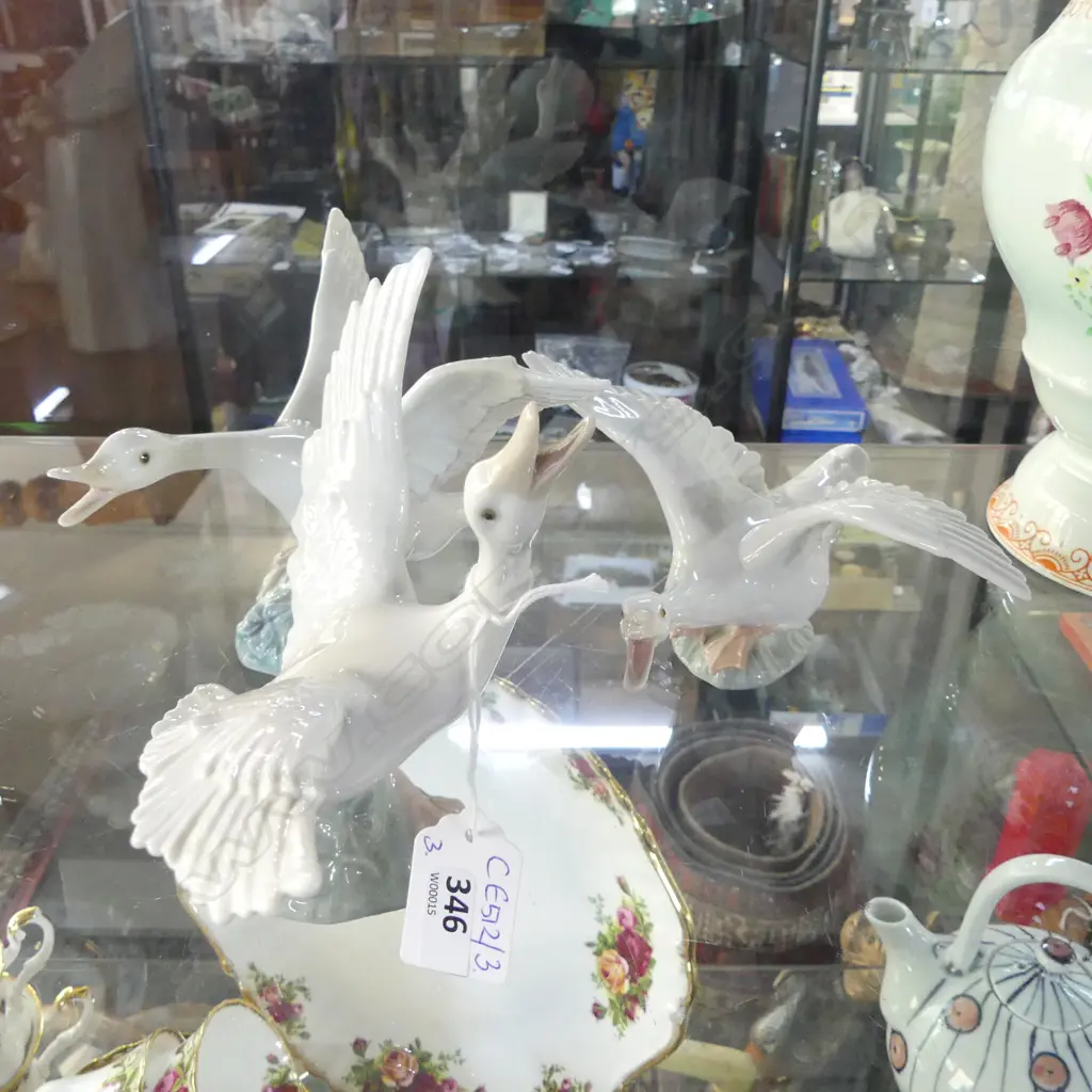 3 LLADRO GEESE H.140mm Image 1++