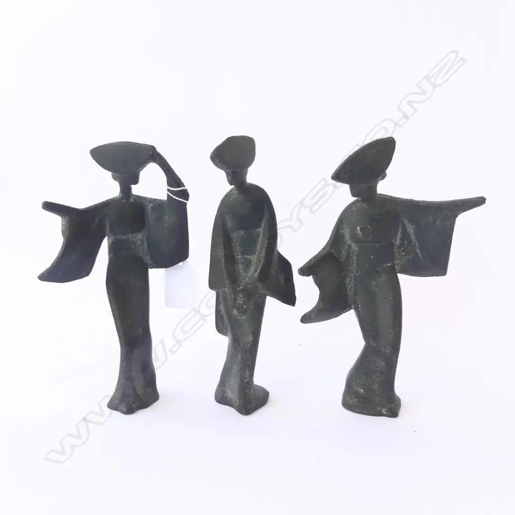  THREE BRONZE GEISHA ORNAMENTS H.180mm Image 1++