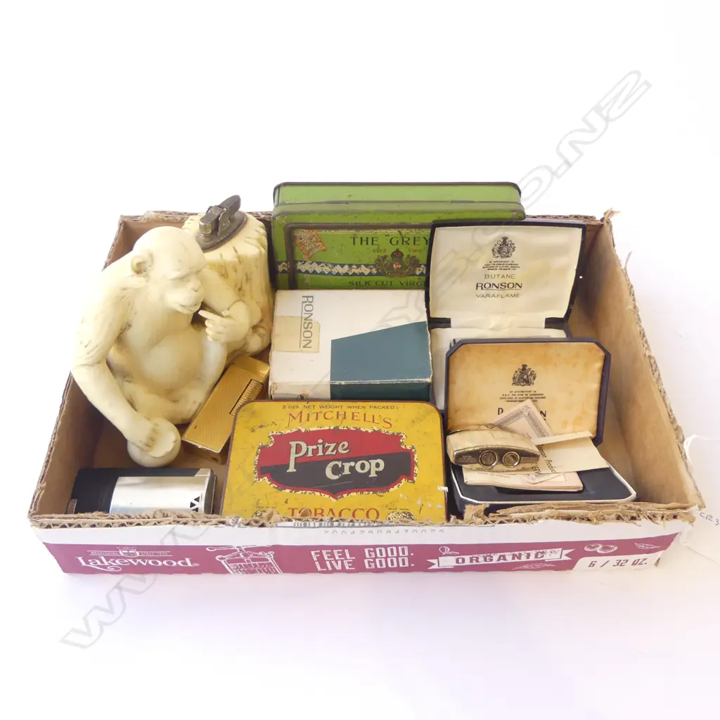 TRAY LOT  5 VINTAGE LIGHTERS & 2 TOBACCO TINS  Image 1++