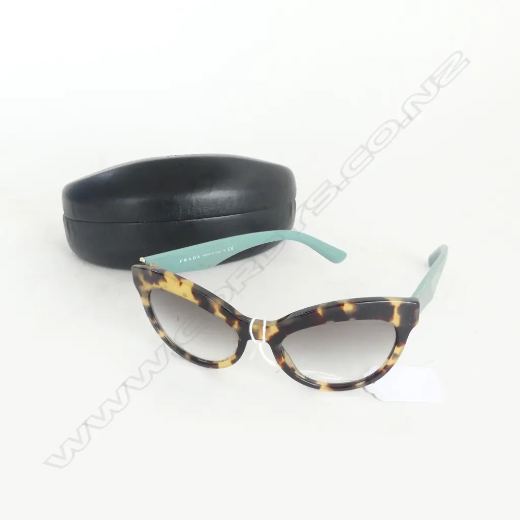 PRADA faux tortoiseshell ladies sunglasses in original case Image 1++