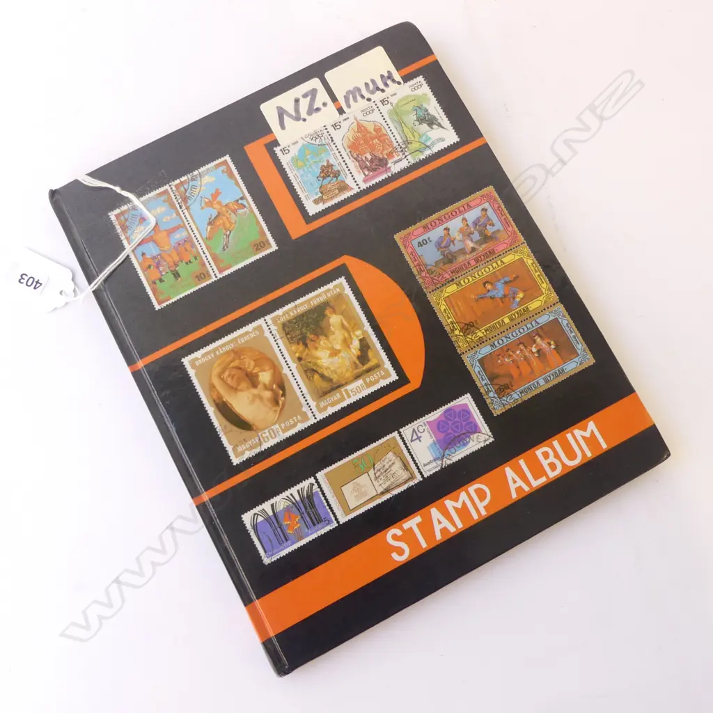 NZ MINT UH STAMP ALBUM Image 1++