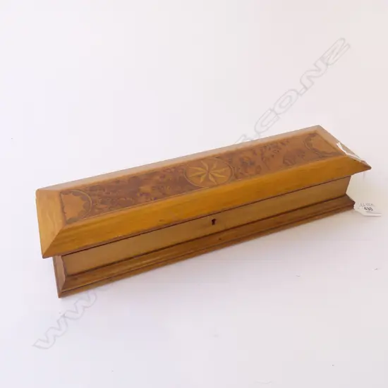 TIMBERS INLAID BOX W. 380mm chip to corner