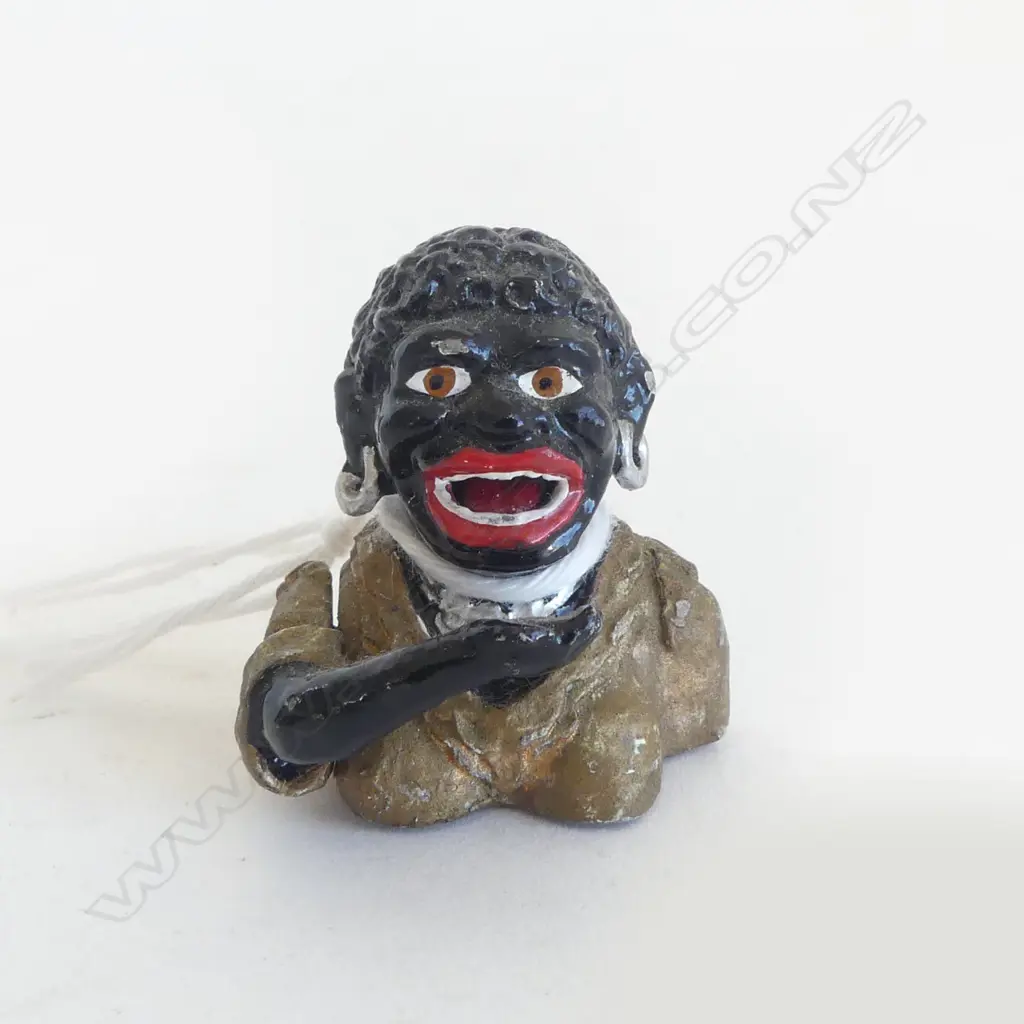 UNCOMMON MINIATURE CAST IRON DINAH 'MONEY BANK' SCULPTURE H.30mm. Lever to back. Arm & tongue move Image 1++