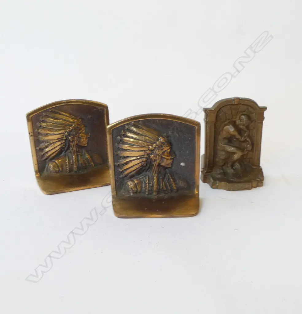 PAIR OF AMERICAN INDIAN HEAD BRONZE BOOKENDS 25X120mm & ONE 'THE THINKER' 130 x 90mm Image 1++