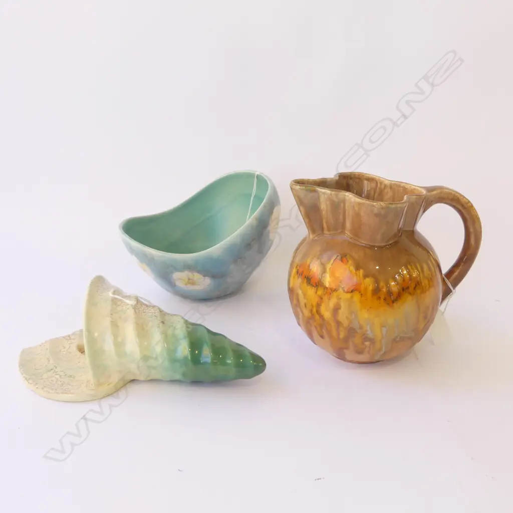 BESWICK WALL POCKET L220MM JUG H150MM & BOWL DIA170MM Image 1++