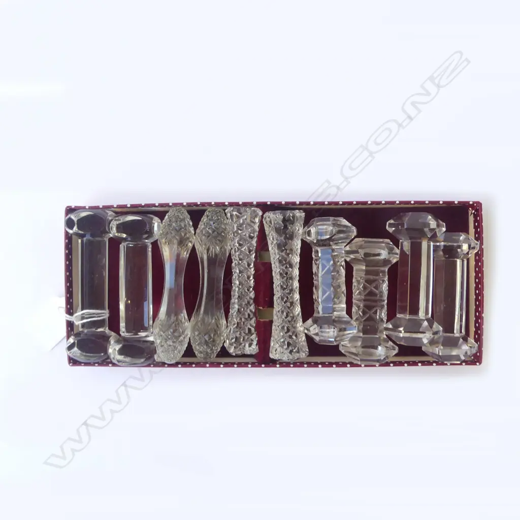 SIX PAIRS OF ANTIQUE CRYSTAL KNIFE RESTS, L.75MM-90MM Image 1++
