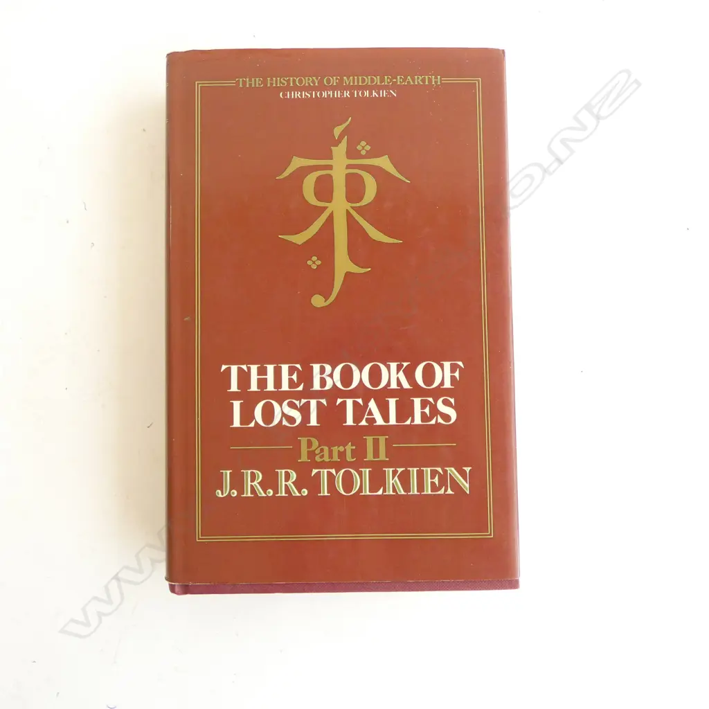 COLLECTION OF 10 BOOKS CONCERNING J.R.R. TOLKIEN AND HIS WORKS INCLUDING THE SILMARILLION Image 1++