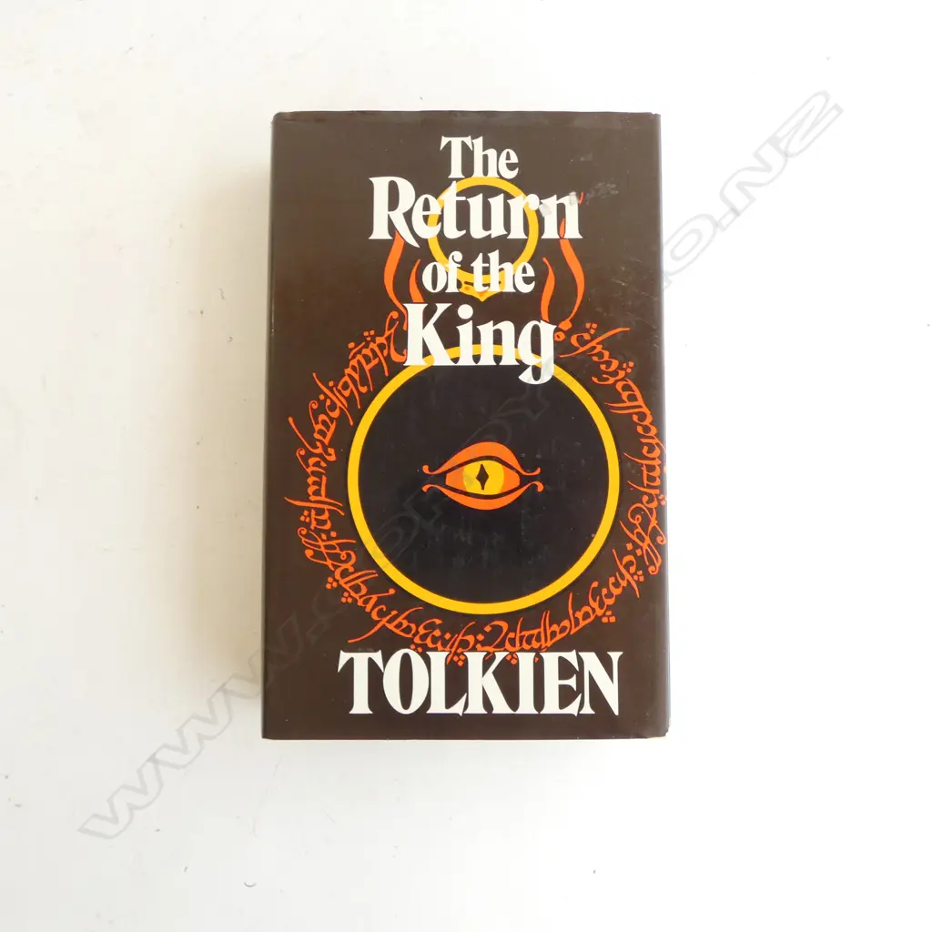 COLLECTION OF 10 BOOKS CONCERNING J.R.R. TOLKIEN AND HIS WORKS INCLUDING THE SILMARILLION Image 1++