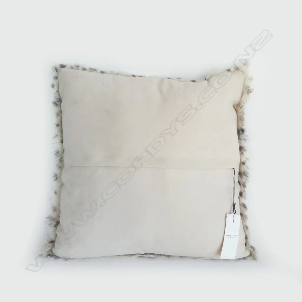 SPOTTED GOAT FUR CUSHION 400x400mm Image 1++