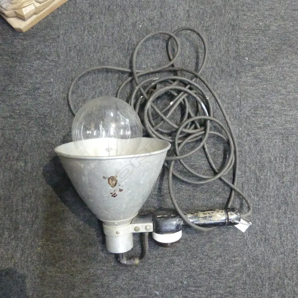 VINTAGE ALLUMINIUM & WOOD 240V MOVIE SPOT LIGHT H400MM Image 1++