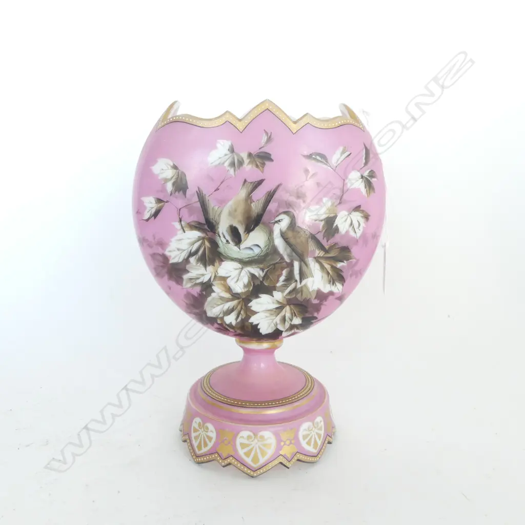 VICT PINK GLASS VASE HAND PAINTED BIRD SCENE H250MM Image 1++
