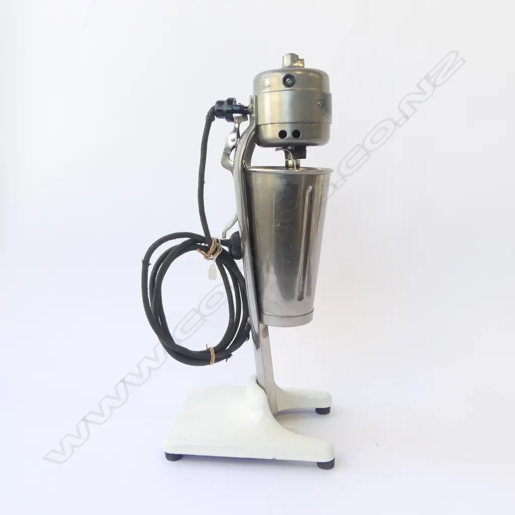 (3321) VINTAGE 1923 GILCHRIST 'No. 22' MILKSHAKE MIXER & GILCHREST NUMBER 5M CONTAINER H.430mm Image 1++