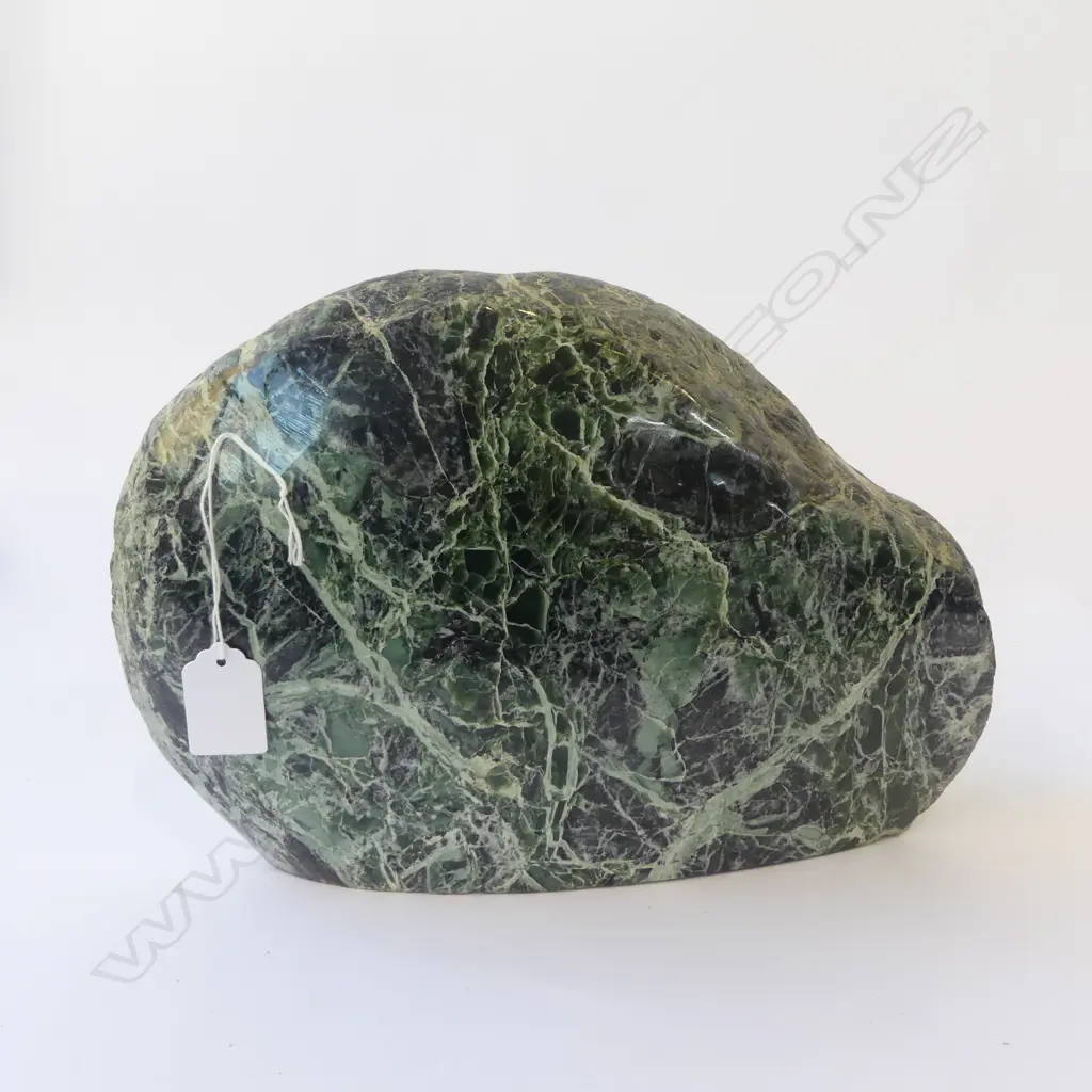 9KG MARBLISED POUNAMU BOULDER, POLISHED L.310mm Image 1++